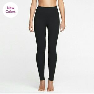 2 Pairs of Yummie Tummie Leggings Black/Gray